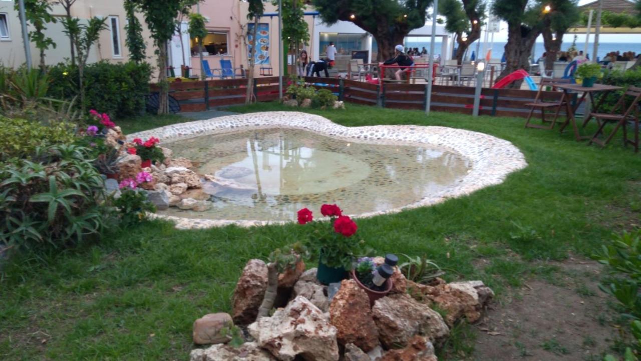 Melina Beach Platanés Екстериор снимка