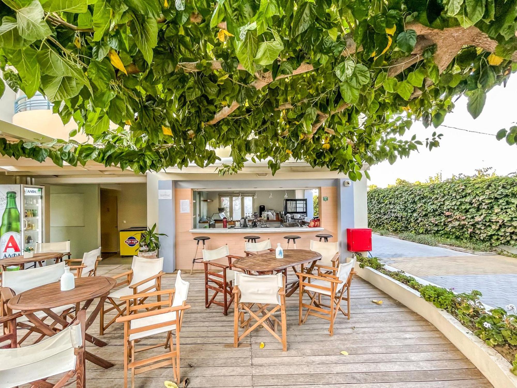 Melina Beach Platanés Екстериор снимка