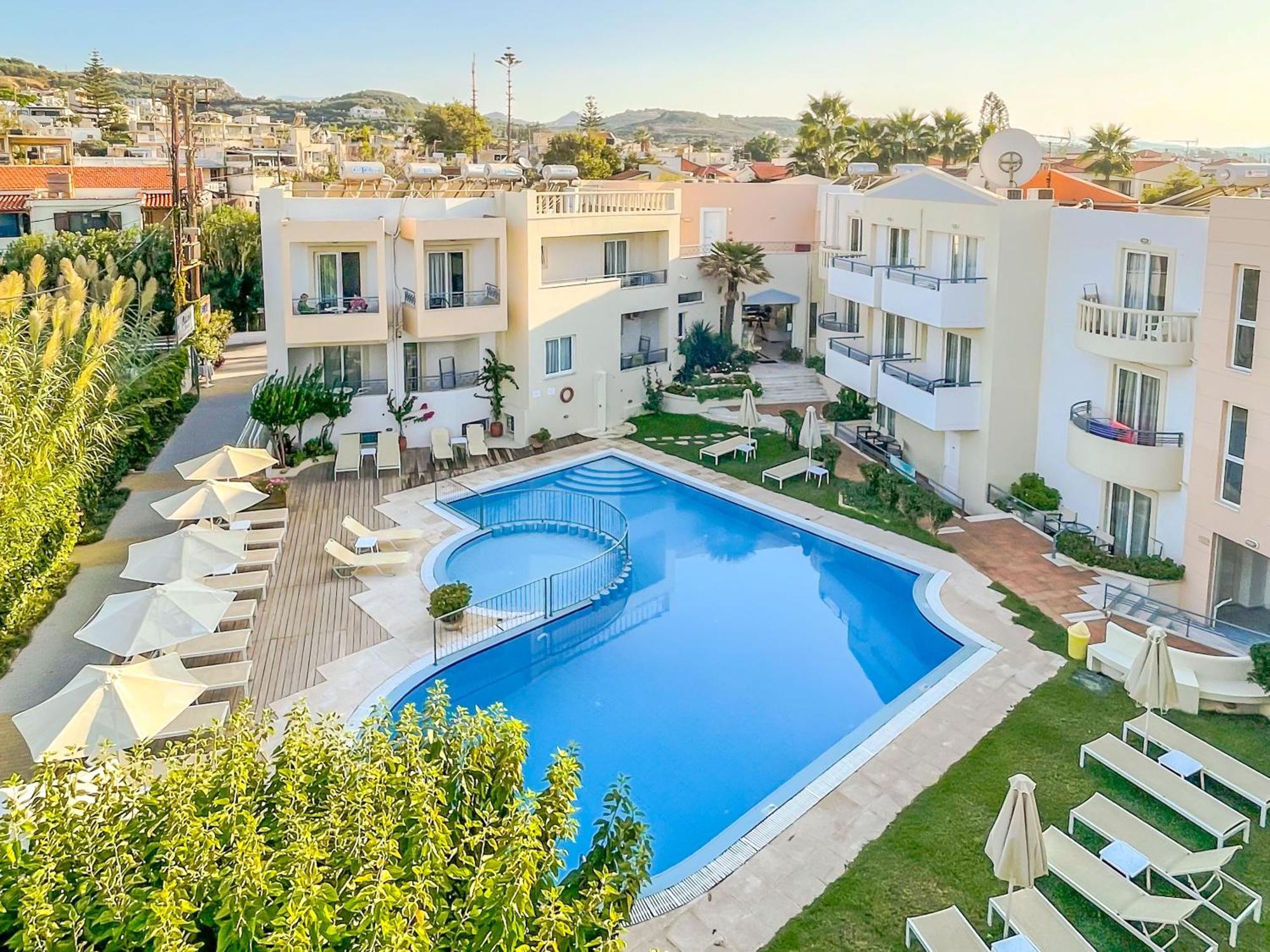 Melina Beach Platanés Екстериор снимка