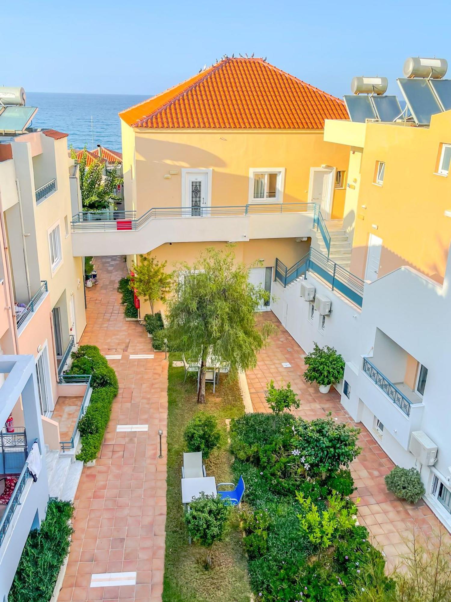 Melina Beach Platanés Екстериор снимка