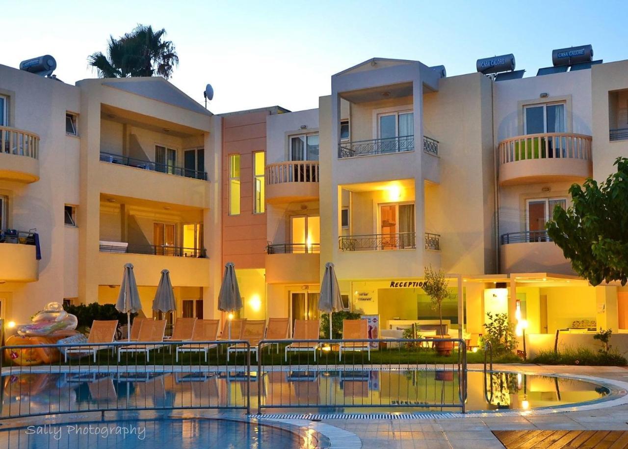 Melina Beach Platanés Екстериор снимка